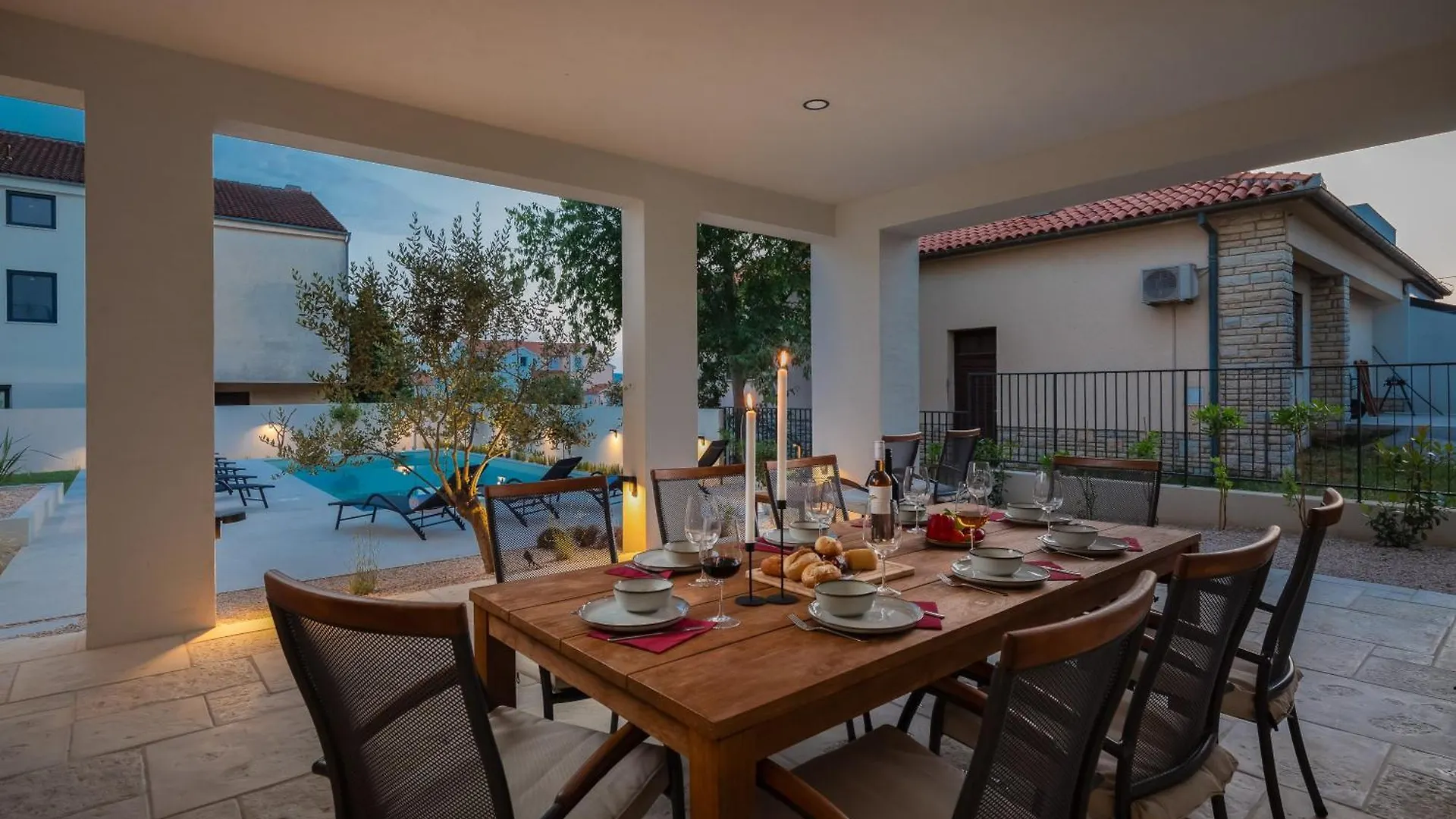 Villa Medici - Amazing 5-Bedroom Home With Private Pool, Wellness And Gameroom Biograd Na Moru Croatia