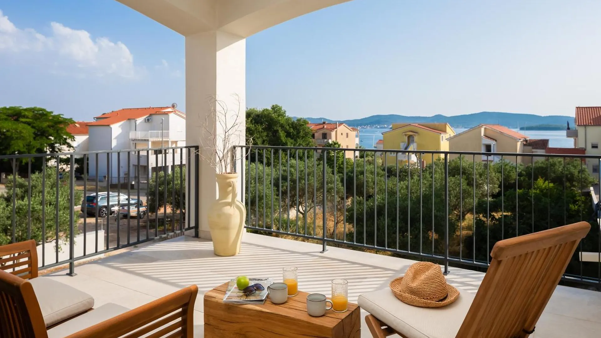 Villa Medici - Amazing 5-Bedroom Home With Private Pool, Wellness And Gameroom Biograd Na Moru Croatia