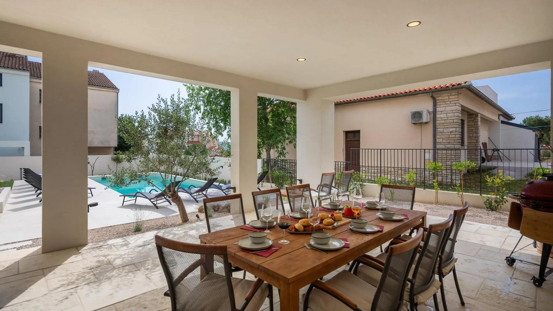 Villa Medici - Amazing 5-Bedroom Home With Private Pool, Wellness And Gameroom Biograd Na Moru