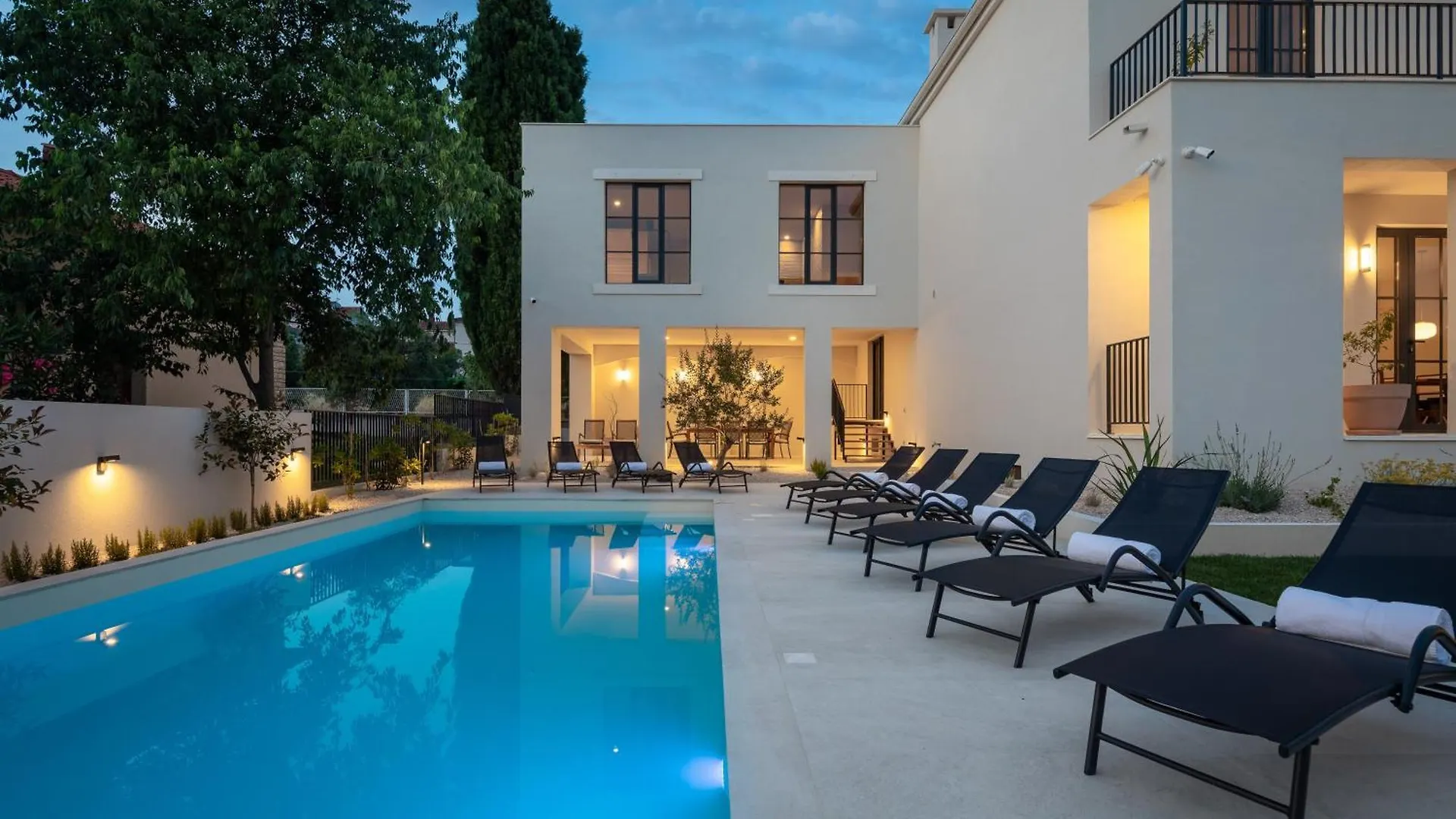 Villa Medici - Amazing 5-Bedroom Home With Private Pool, Wellness And Gameroom Biograd Na Moru 0*,